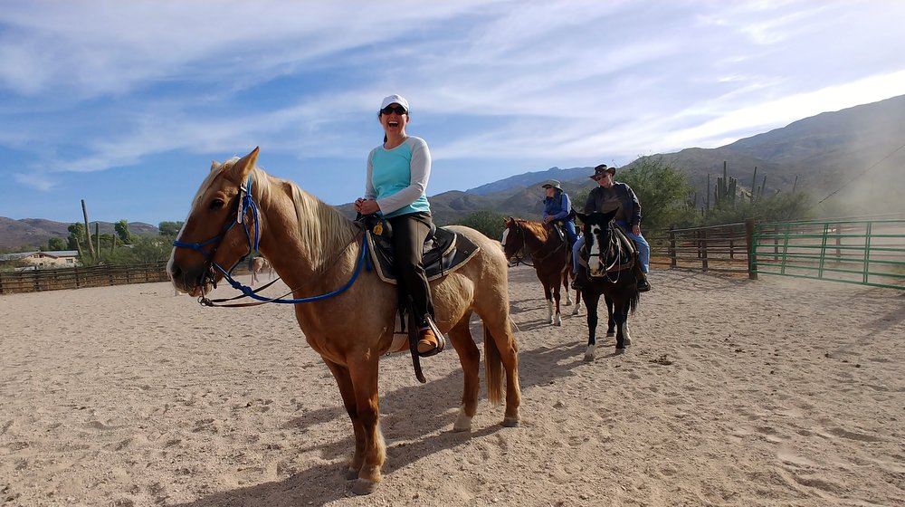 Tanque Verde: From City Slicker to Cow Girl